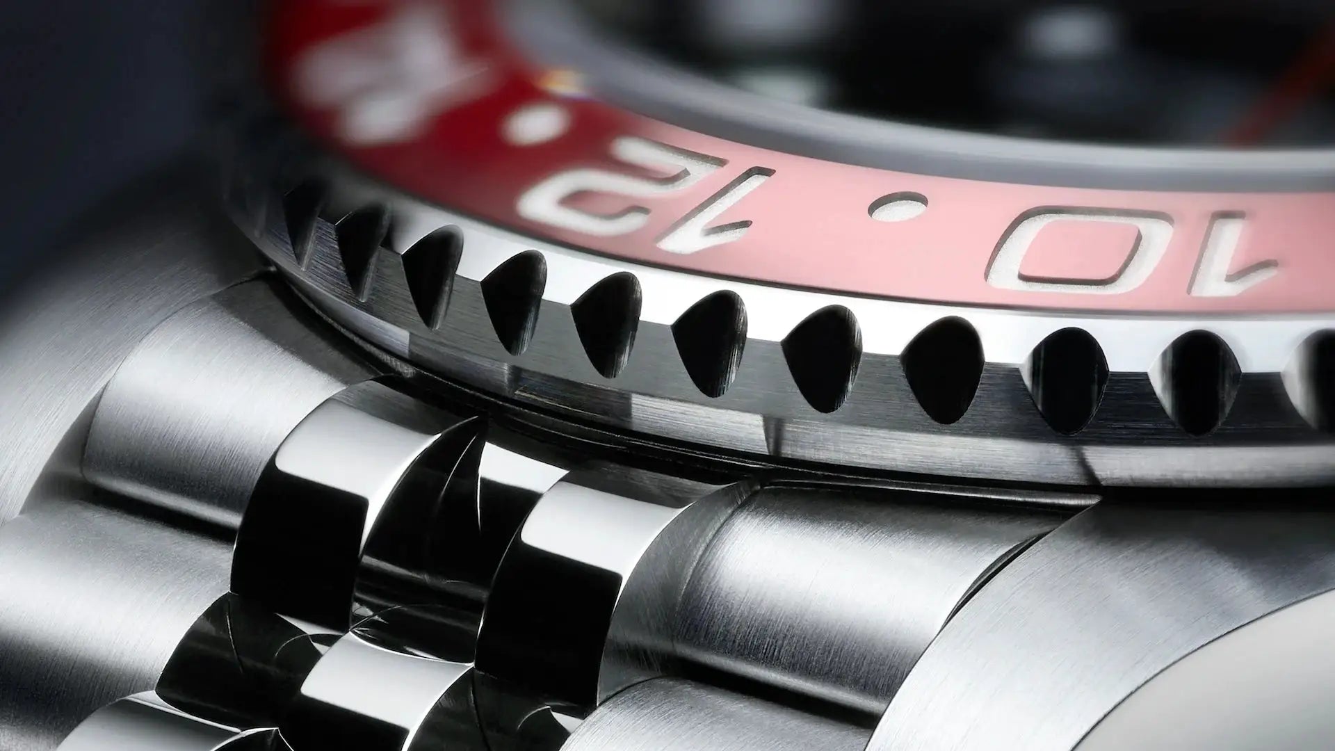 Pagani Design V3 GMT watch with pink bezel and stainless steel case