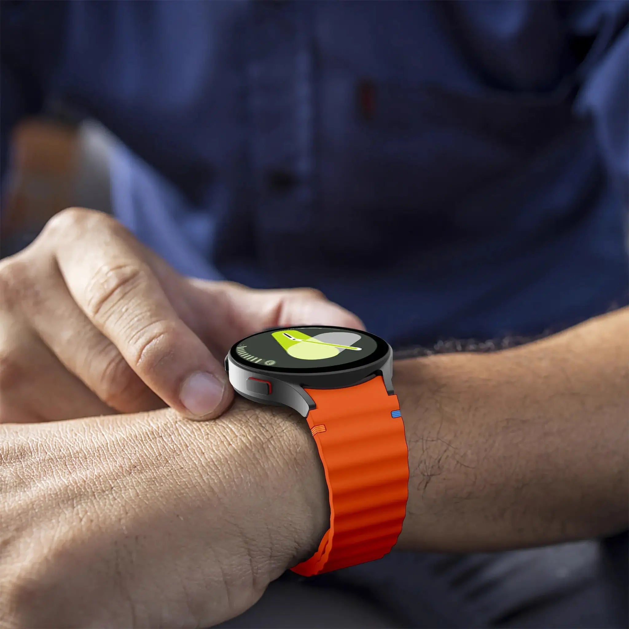 Original silicone sport strap for Samsung Galaxy Watch 7 series, orange.