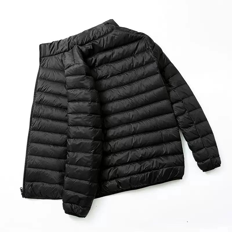 Black men's quilted hooded down jacket, ultra-light duck down winter coat.