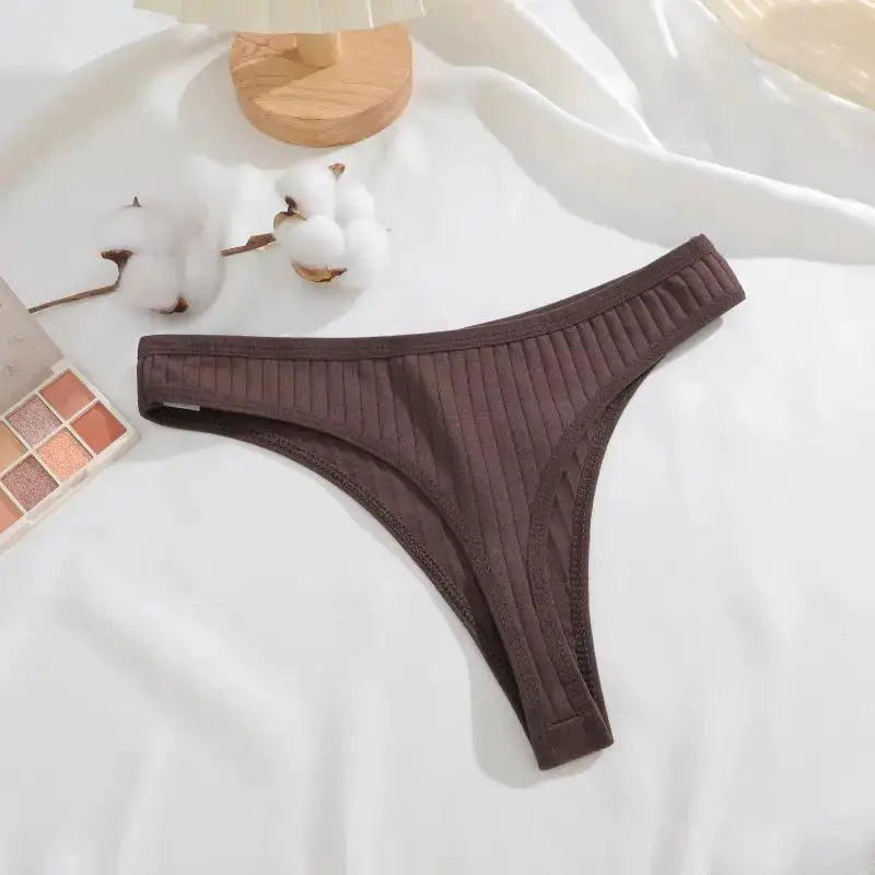 Simples Market brown cotton seamless thong for women, low-rise breathable underwear