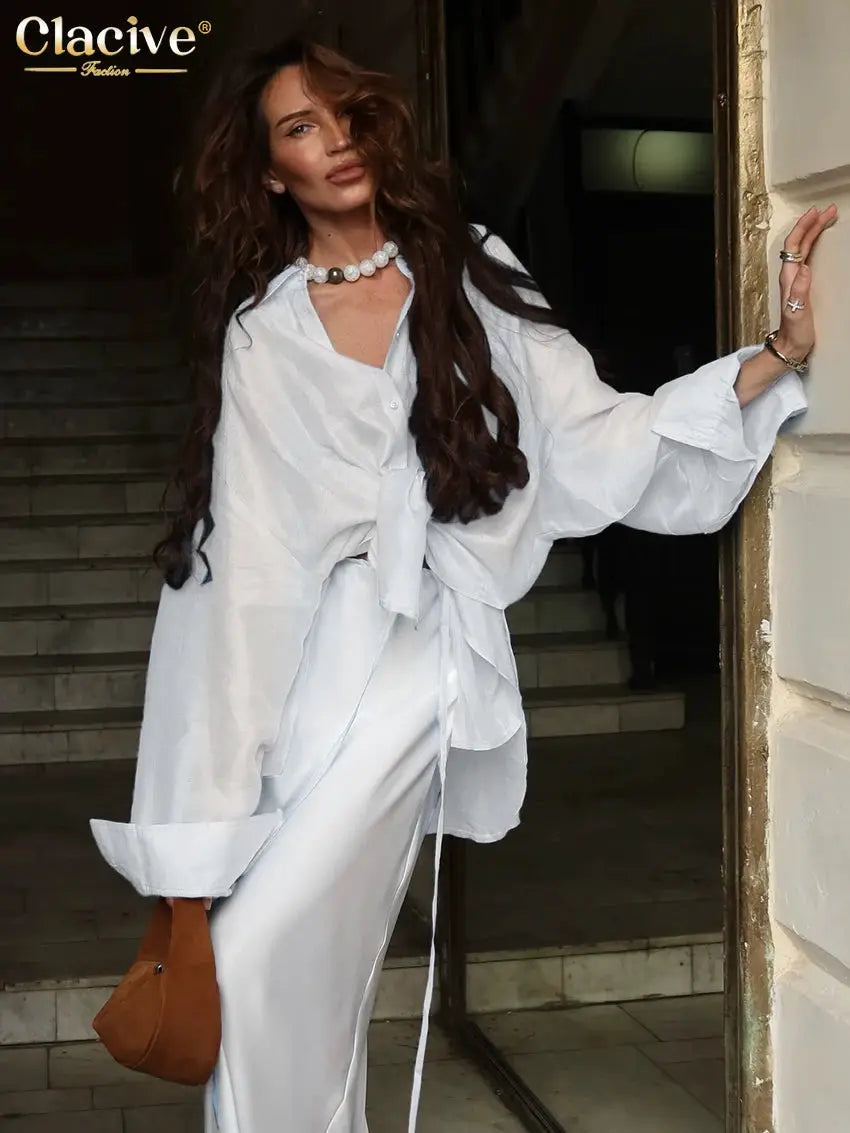 Clacive blouse, loose white women's top with long sleeves and front knot