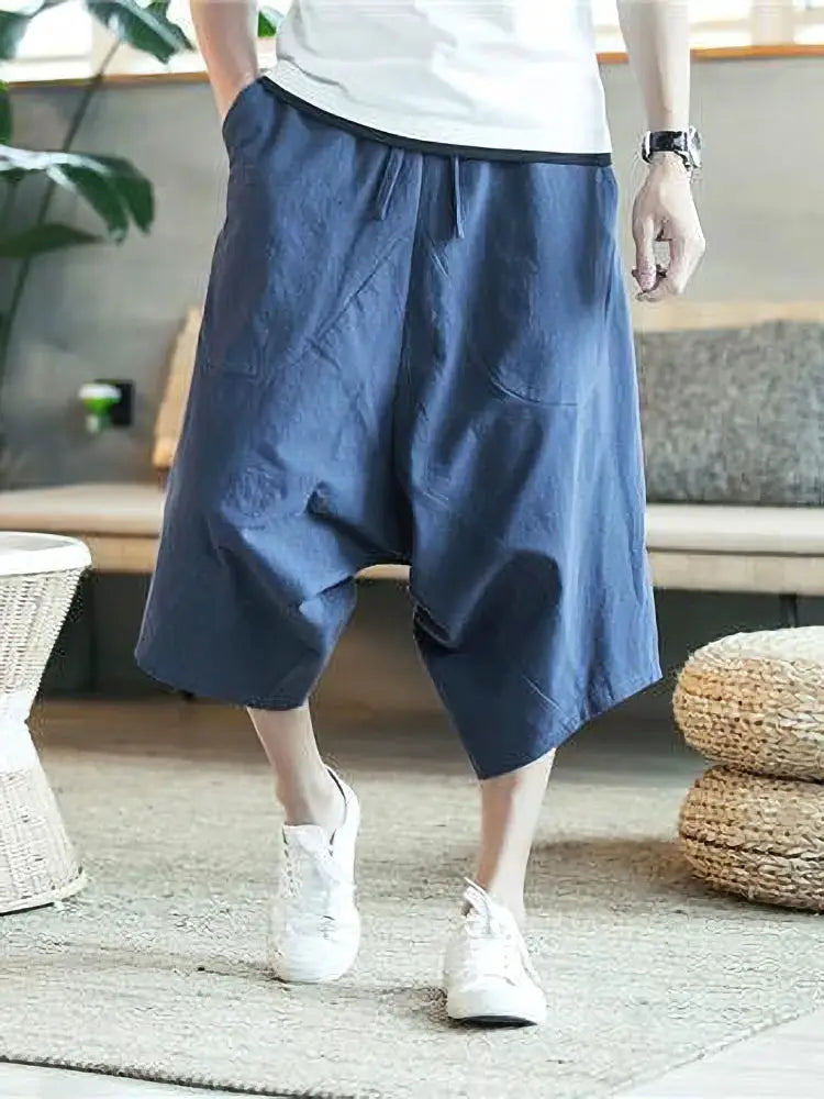 Men's navy cotton-linen wide-leg baggy shorts, capri-length, casual beachwear