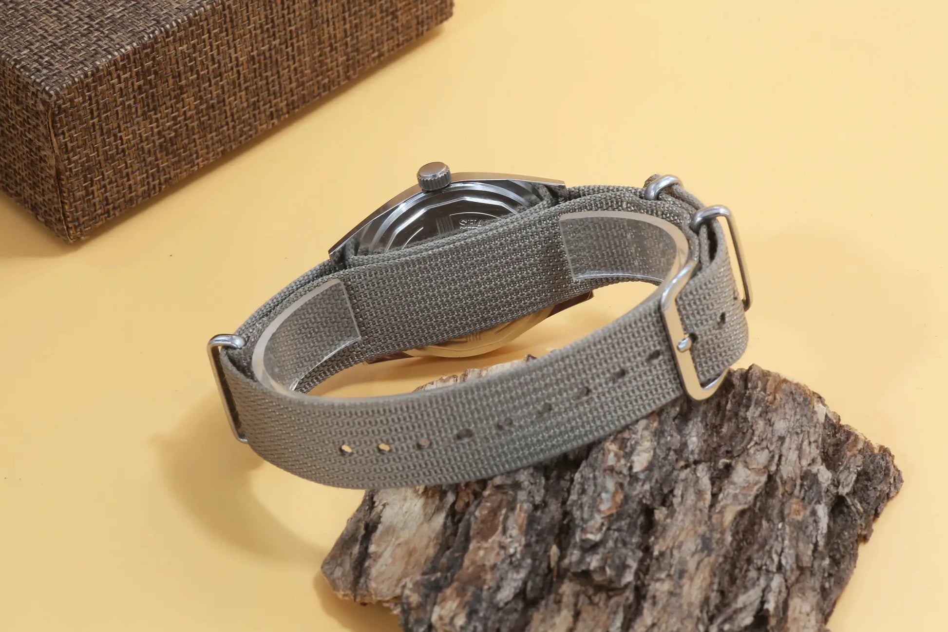 7120 Hand-Wind Mechanical Watch by Simples Market with gray fabric strap and silver case