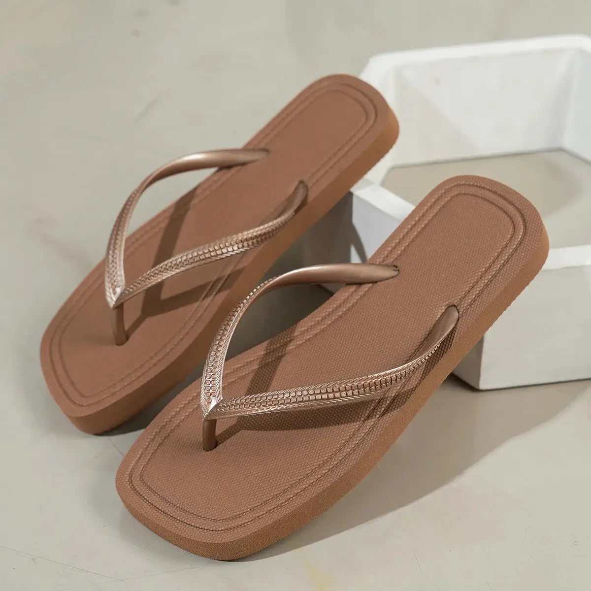 SunStride Women Flip Flops Non Slip Lightweight EVA Sandals For Indoor Outdoor Beachwear Summer Comfort