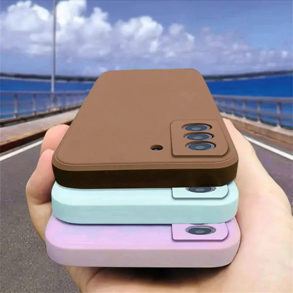 Simples Market liquid silicone phone case four-piece set in brown, light blue, lilac and pink for Samsung Galaxy phones