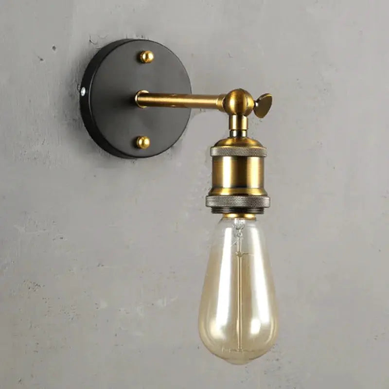 American Single Head Wall Lamp by Simples Market; brass vintage finish, black mount, Edison bulb sconce.