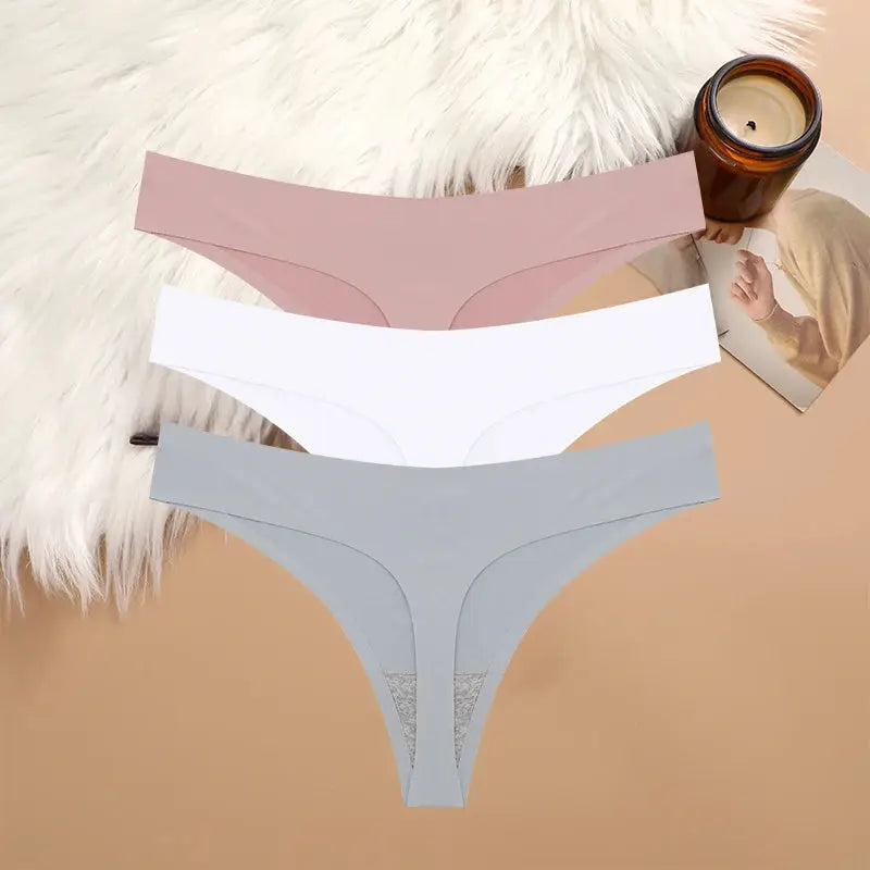 Simples Market 3-piece seamless G-string underwear set in dusty pink, white, and light gray.