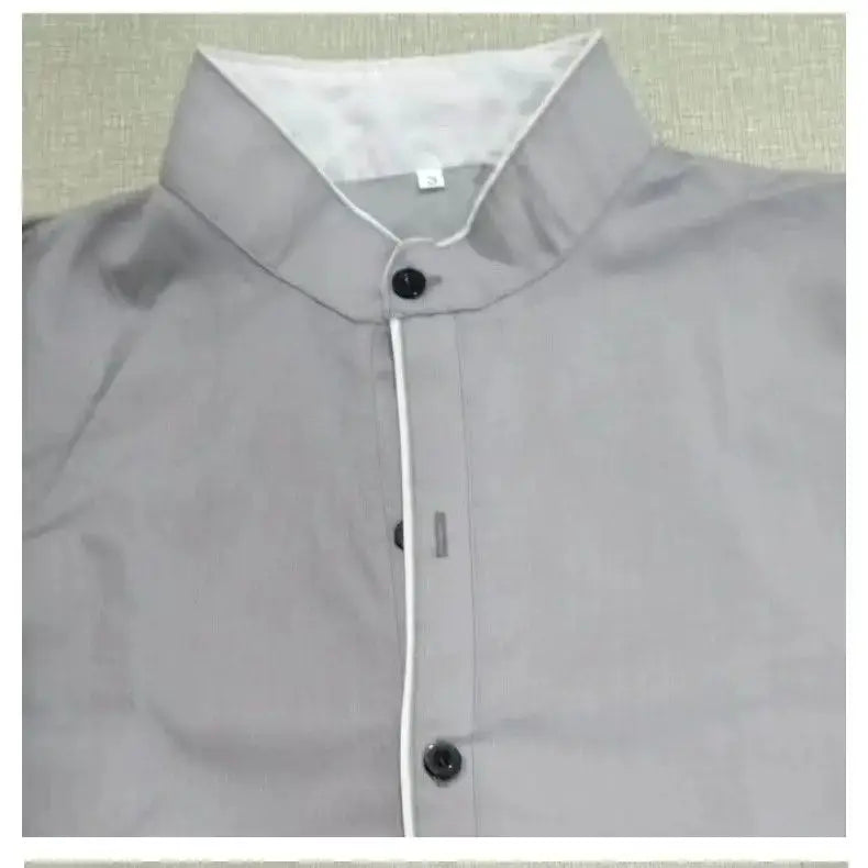 Men's gray slim-fit long-sleeve shirt with stand collar and white piping by Simples Market.