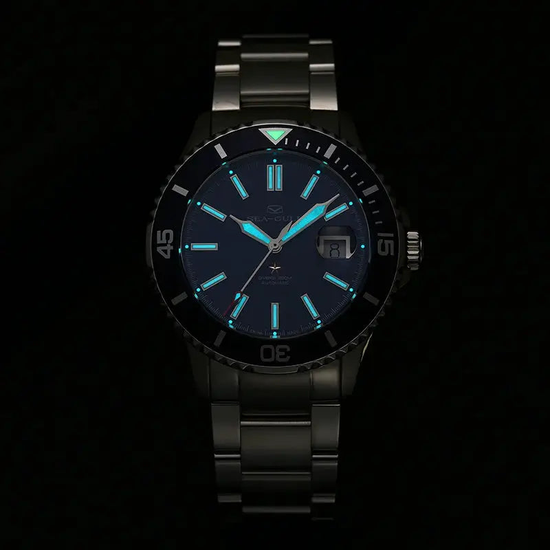 Sea-Gull men's dive watch on stainless steel bracelet with blue dial and luminous markers