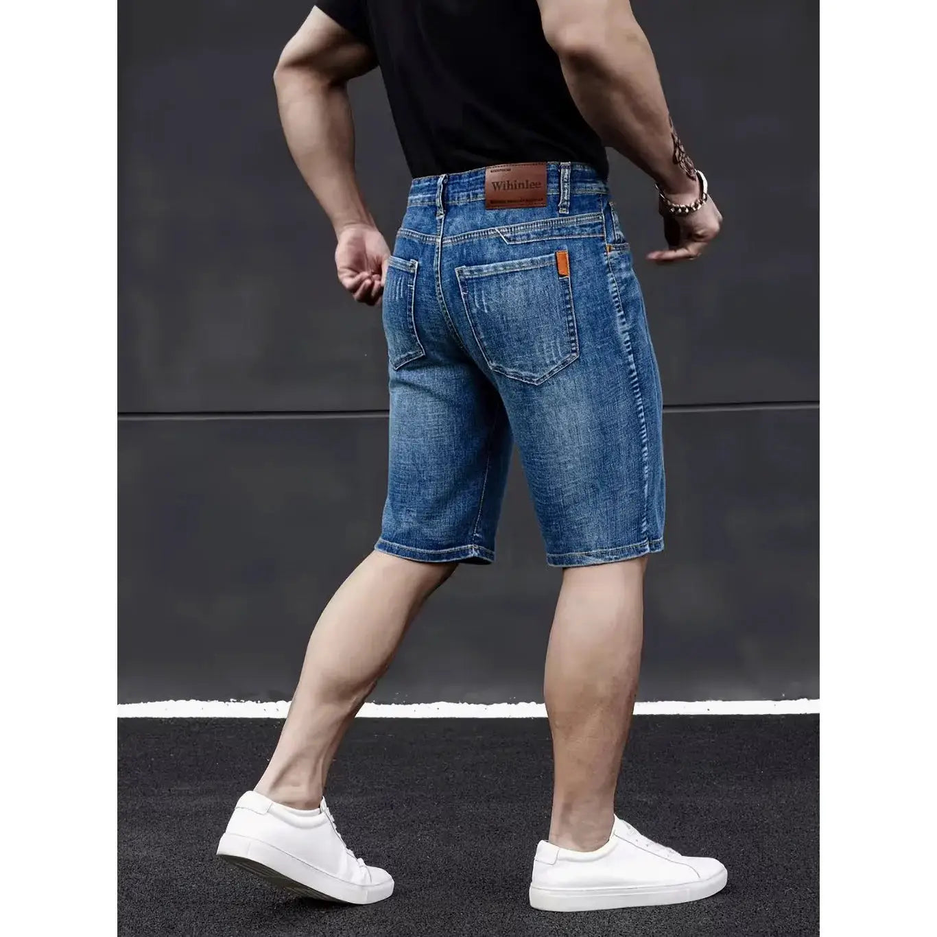 Wthinlee men's denim knee-length shorts in blue with back pockets and brown brand patch