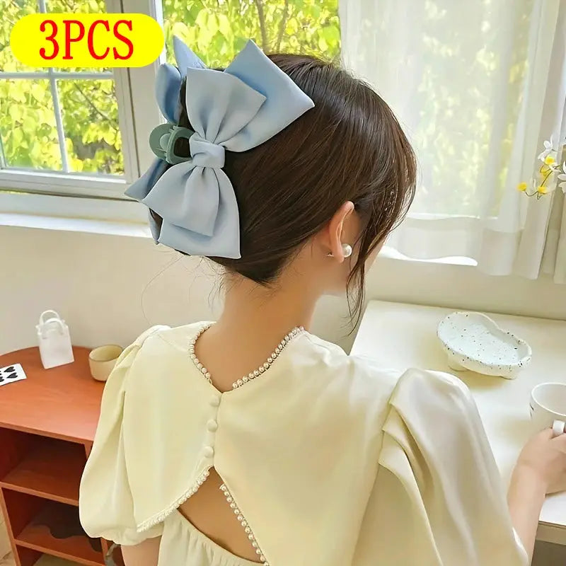 LuxeLocks Super Large Bowknot Grip Clip High End Hair Accessory For Women With Secure Hold And Fashionable Style