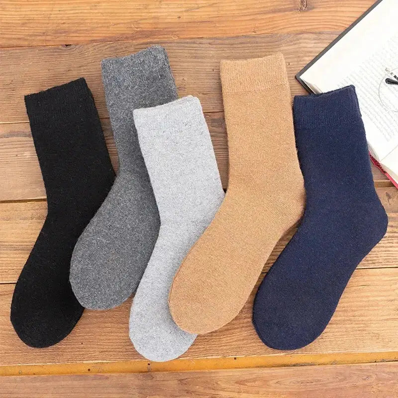 Unisex Merino Wool Winter Thermal Plush Snow Socks For Men And Women Solid Color