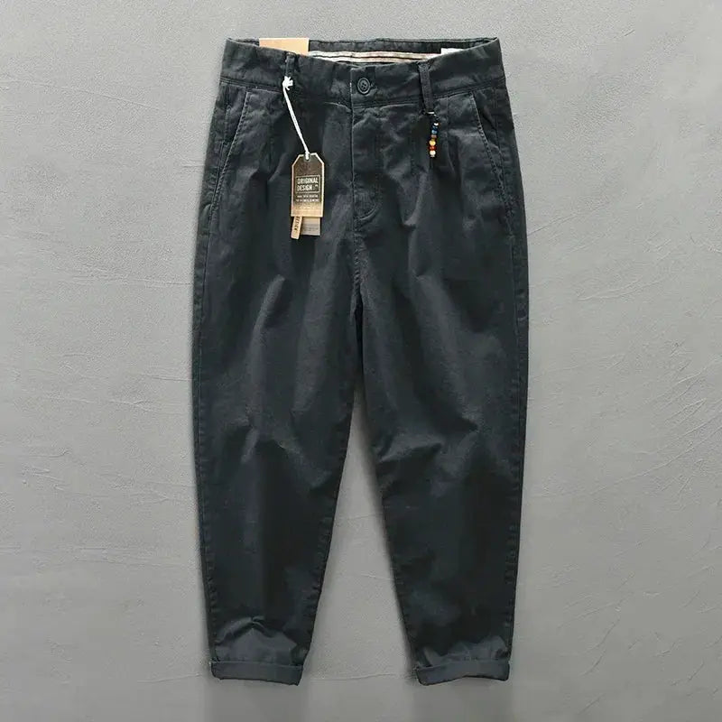 Men's black pure cotton cargo pants with belt loops and cuffed hems, HIQOR 2026 style