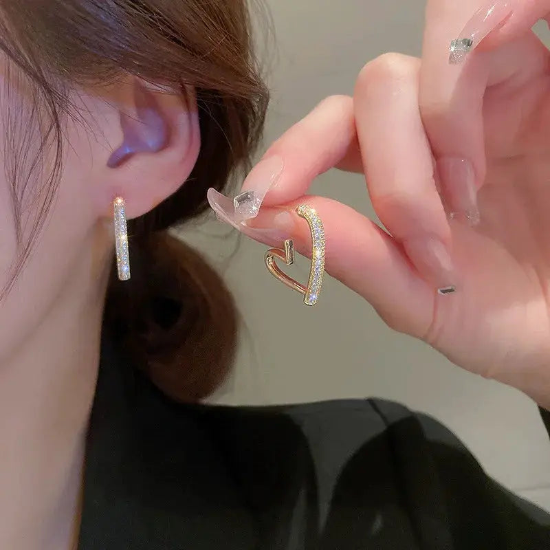 925 Silver Needle Heart Earrings For Women Korean Fashion Crystal Jewelry 2026 Trending Luxury Hoop Earrings