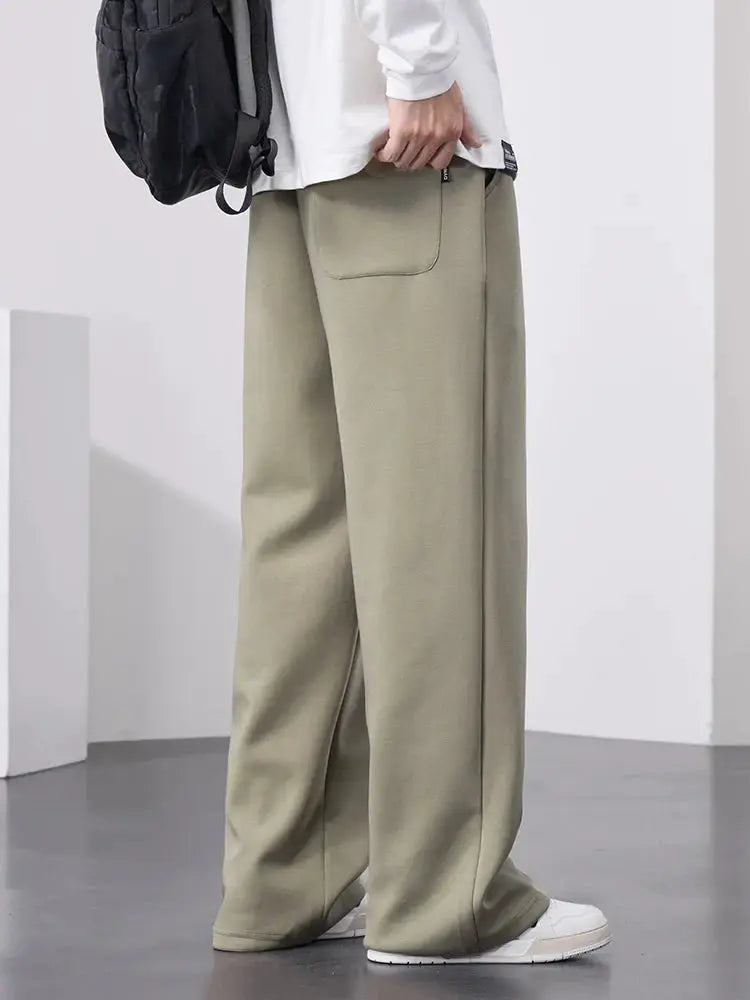 Men's olive-green wide-leg cotton track pants with patch pocket for casual wear