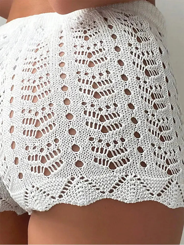Women's white crochet knit shorts with lace pattern and scalloped hem