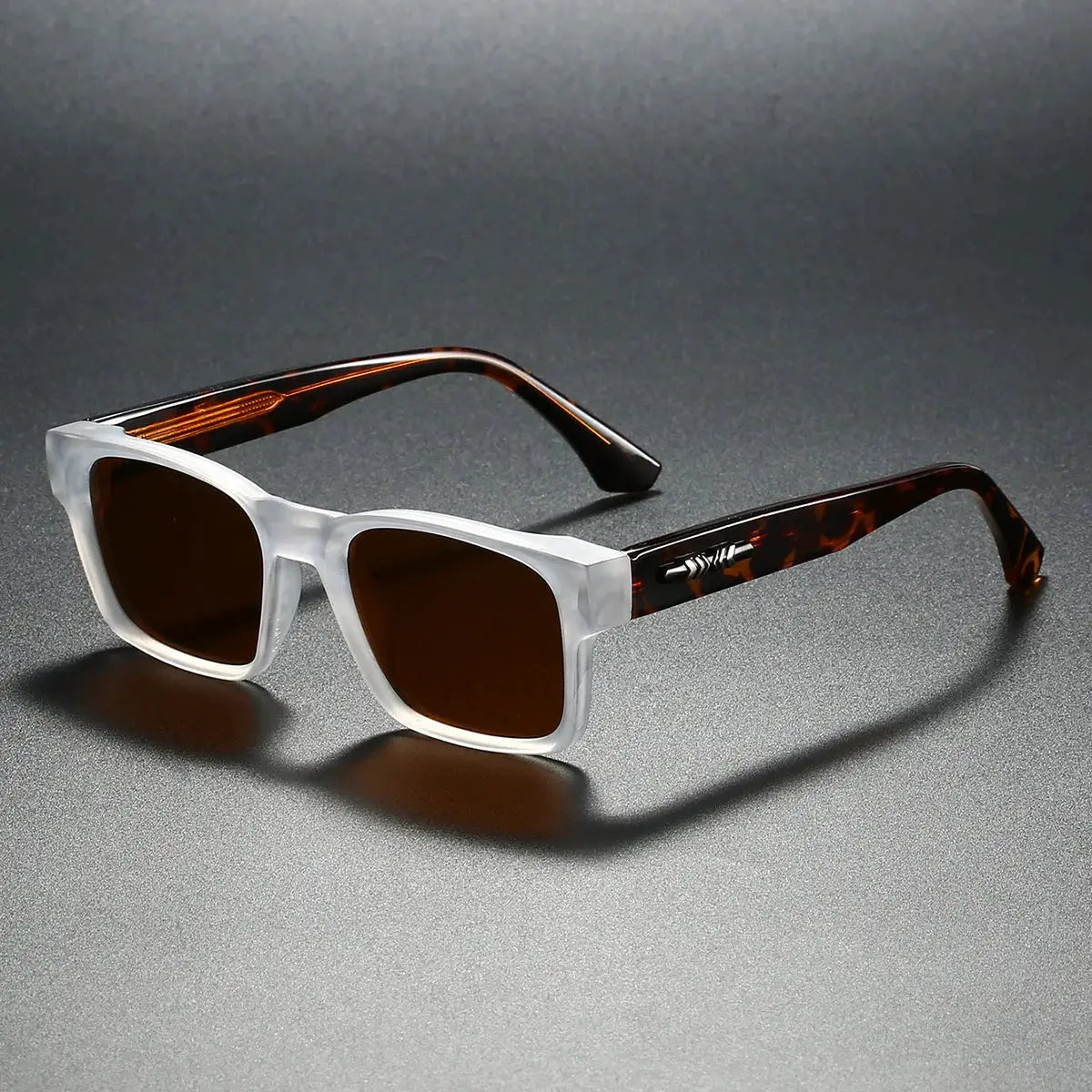 Quality Square Polarized Sunglasses For Men And Unisex With Durable Metal Core UV400 Protection