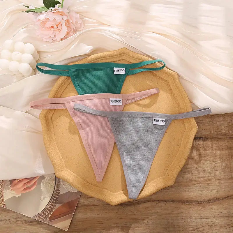 Cotton low-rise thong set, 3-pack in green, pink, gray; Finetoo seamless breathable underwear