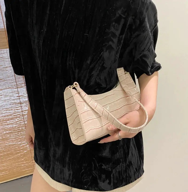 Beige alligator-pattern PU leather handbag for women, small underarm messenger bag.