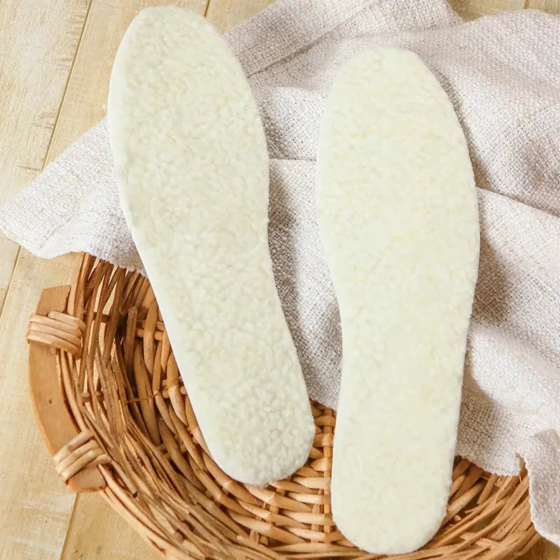 Unisex Winter Thermal Insoles Soft Plush Thickened Shoe Inserts For Men And Women Keep Feet Warm