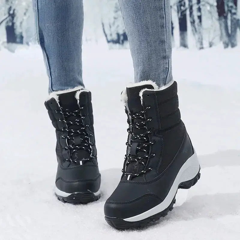 SnowStride Women Platform Snow Boots Non Slip Waterproof Winter Ankle Boots With Warm Fur Lining