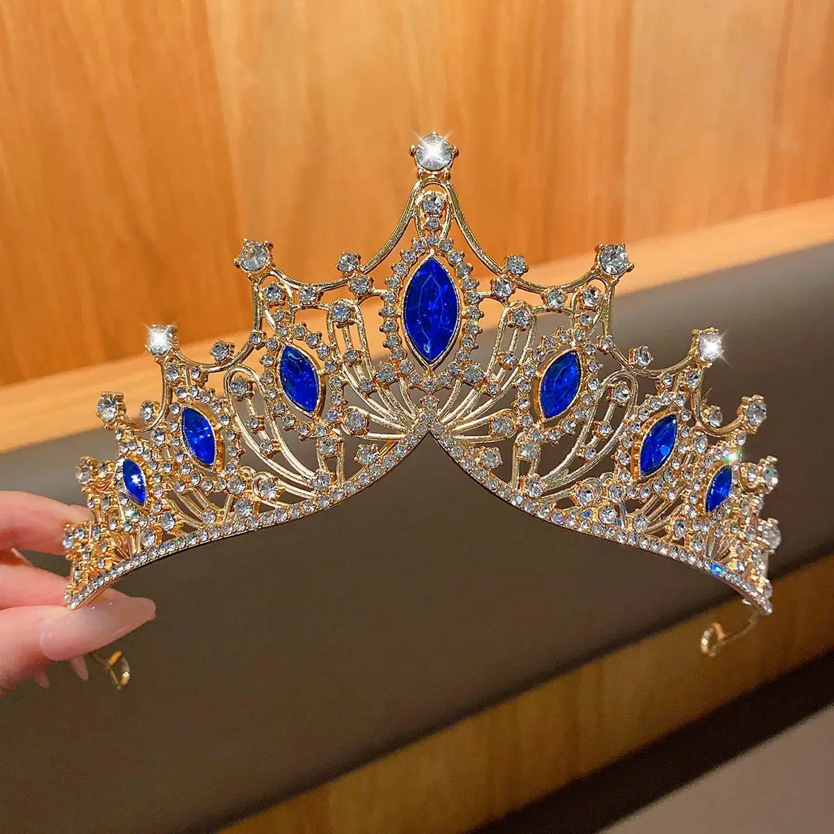 Large Crown Headband Fashion Hair Accessory For Performances And Birthdays For Adults Elegant Temperament Style