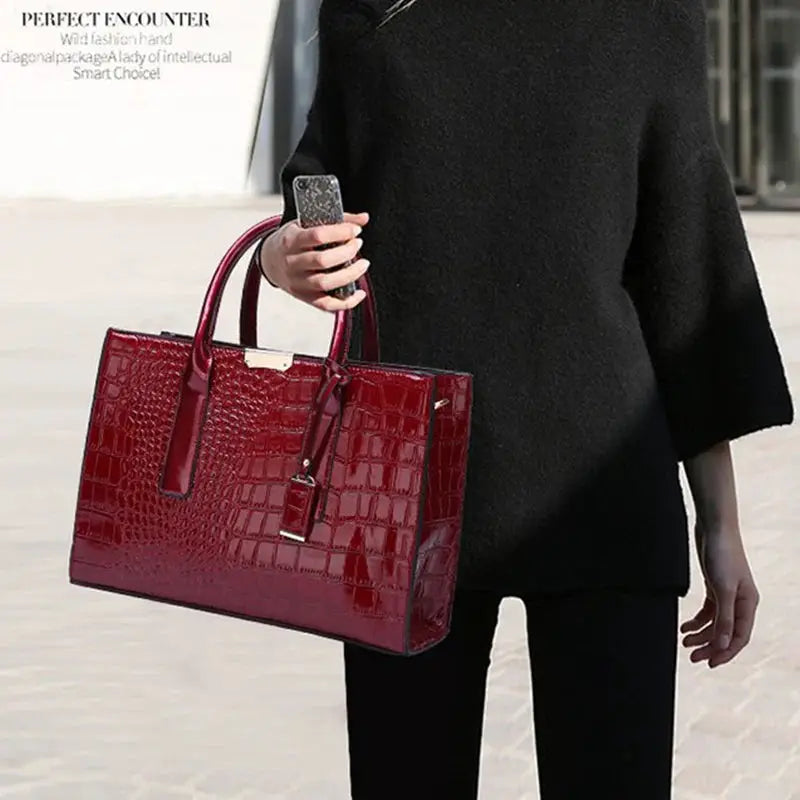 Simples Market red crocodile-pattern PU leather handbag with top handles, large-capacity tote