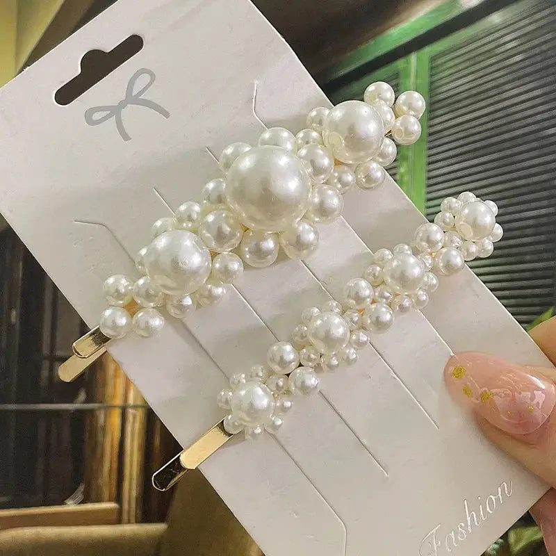 Korean Inspired Luxe Pearl Hair Clips With Geometric Alloy And Plastic Pins For Women Secure Fashion Accessory