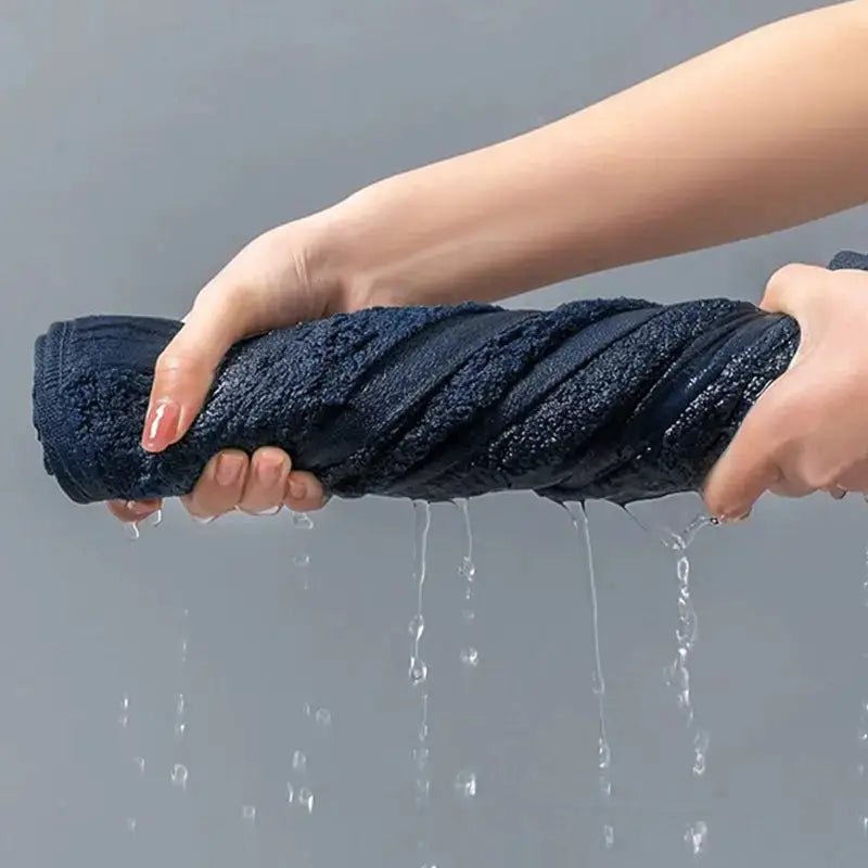 Two Pack Thickened Cotton Face Towels 100 Percent Cotton Absorbent Soft Bath Towels For Adults