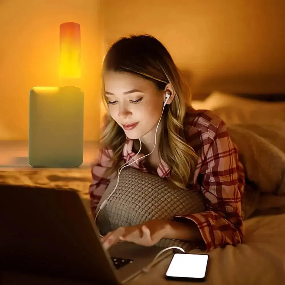 USB LED night lamp with simulated flame bulbs on teal base by Simples Market