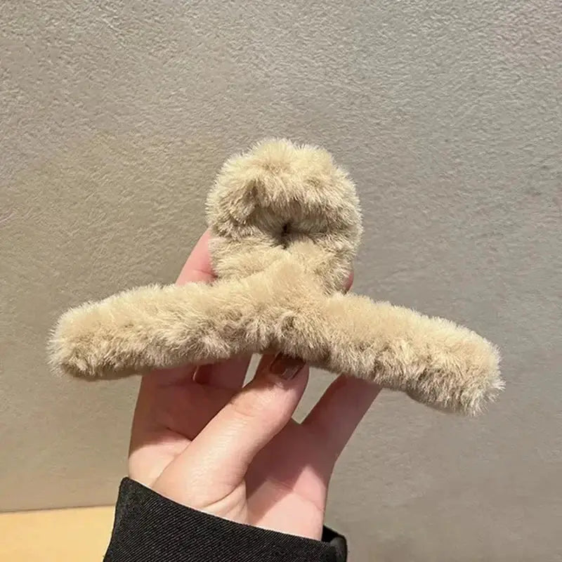 CosyGlam Winter Faux Fur Hair Claw Clip Acrylic Crab Barrette For Cosy Winter Styles