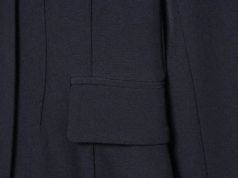 ETJ 2025 women's slim navy suit jacket by Simples Market with flap pocket detail