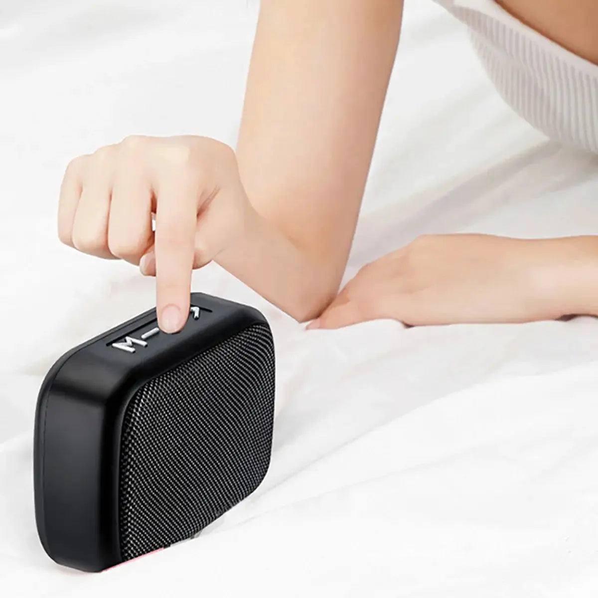 NovaSound Portable Wireless Soundbar With Bluetooth 5.0 Outdoor Indoor HiFi Speaker And Long Battery Life