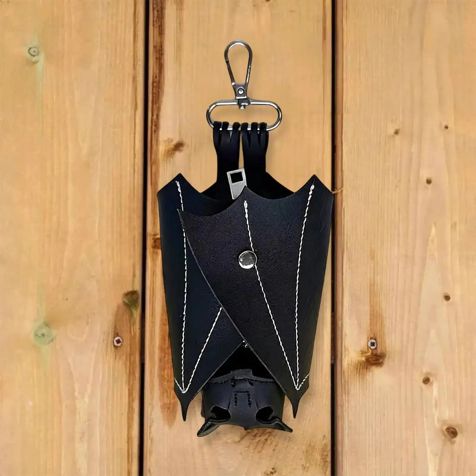 Bat Wing Coin Purse, black PU leather with foldable wings and keychain clip Simples Market