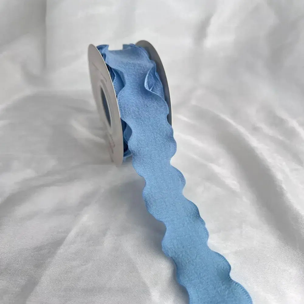 10 Yards Fishtail Chiffon Ribbon With Wave Edge Pleated Embossed Floral Pattern for Gift Wrapping Bouquets DIY Decor