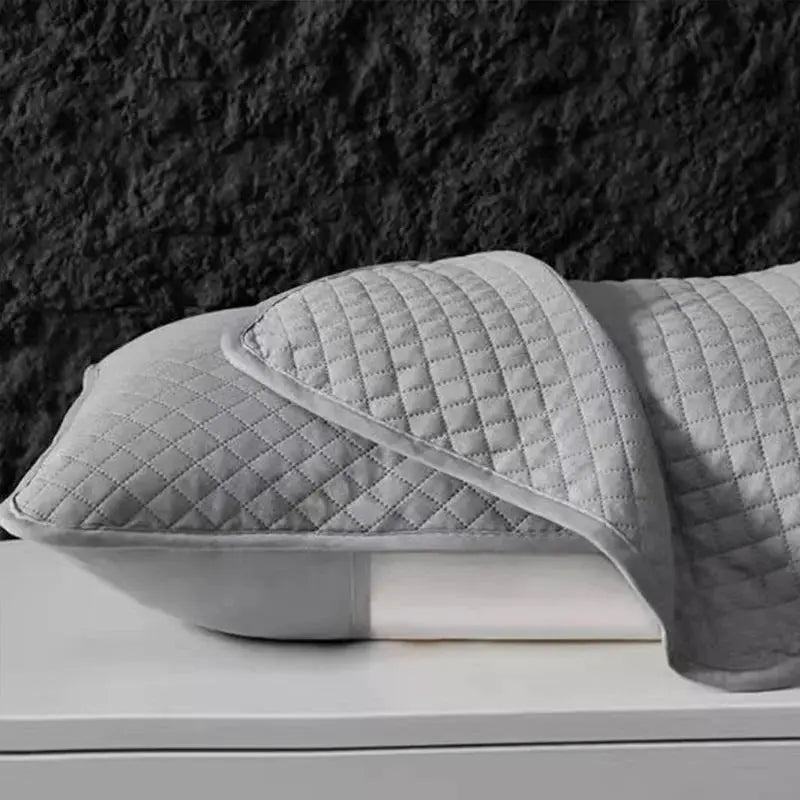 Clip pillow cover with grey quilted fabric, 72x45 cm, shown on a pillow