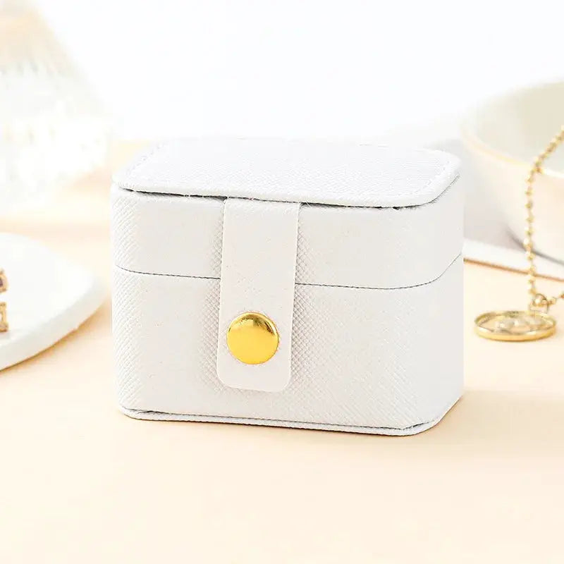 Mini Portable Leather Jewelry Storage Box Travel Organizer For Rings Necklaces And Earrings Gift