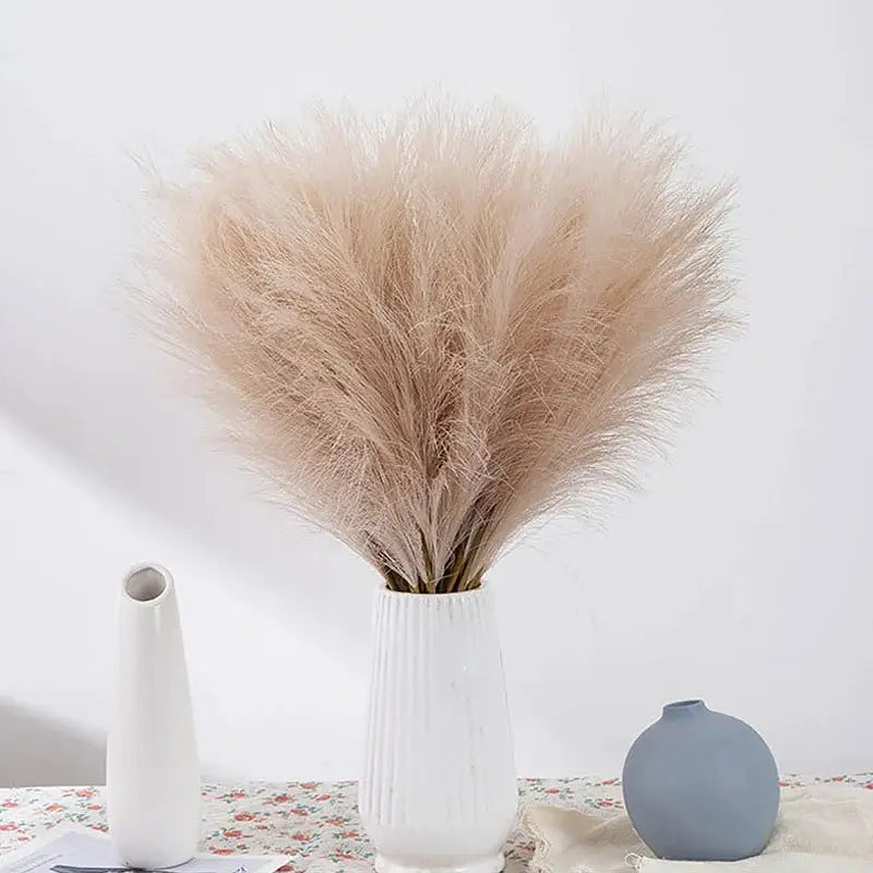 Simples Market 10pcs artificial pampas reed bouquet in a white ribbed vase for boho home decor