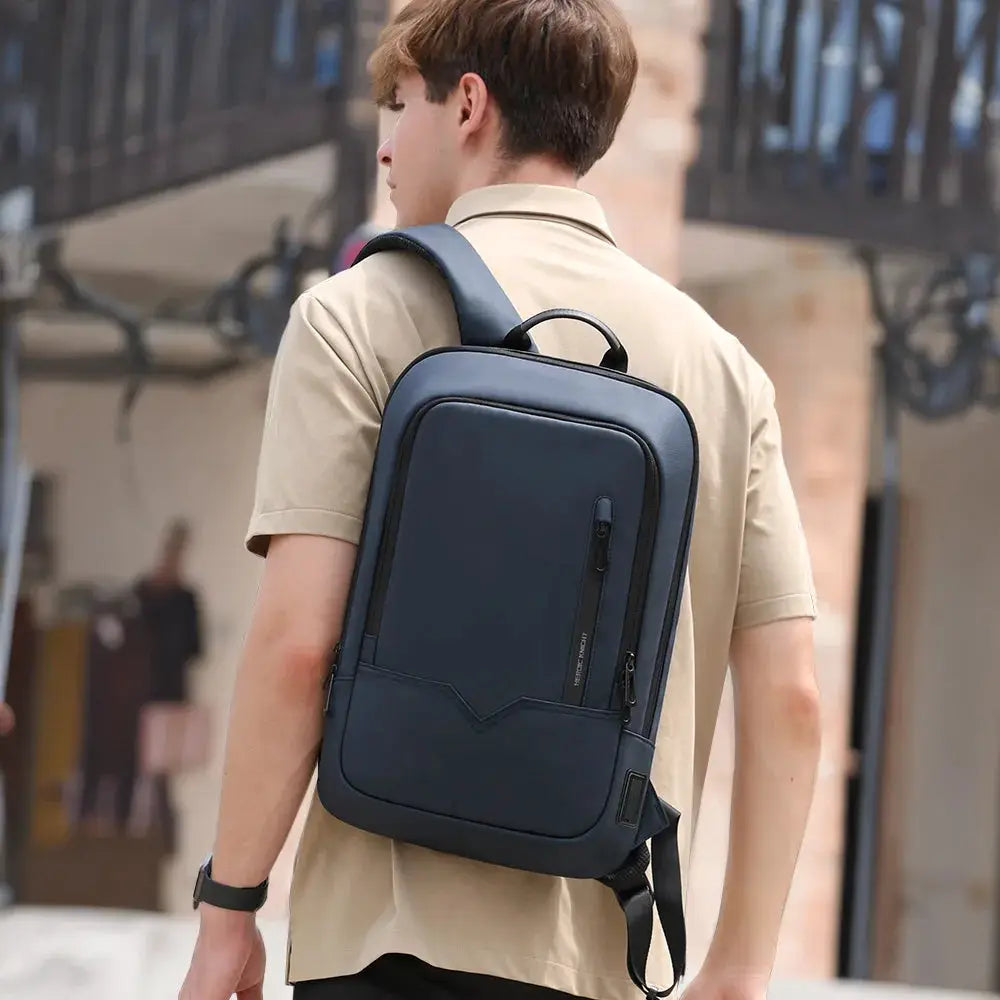HK Slim Backpack for Men in navy blue, waterproof minimalist laptop bag for 15.6-inch laptops
