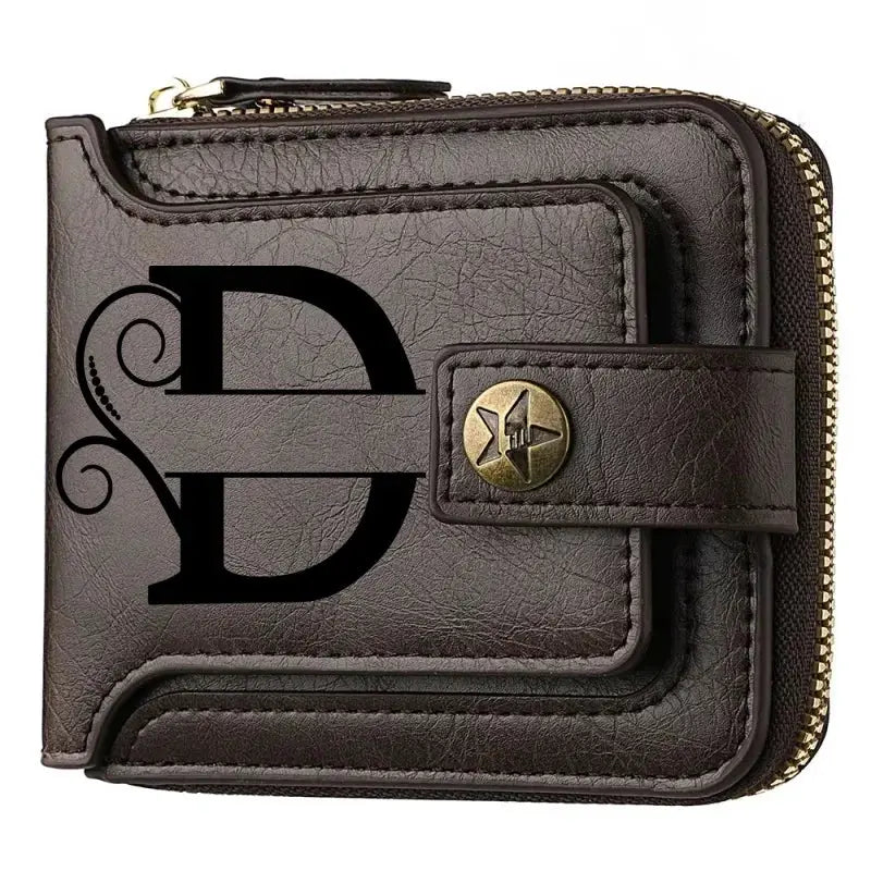 Personalized PU leather short wallet for men by Simples Market, brown with zip closure and front strap with brass stud.