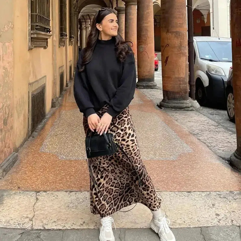 HXAO Leopard Print Satin Midi Skirt For Women High Waist Flattering Vintage Style