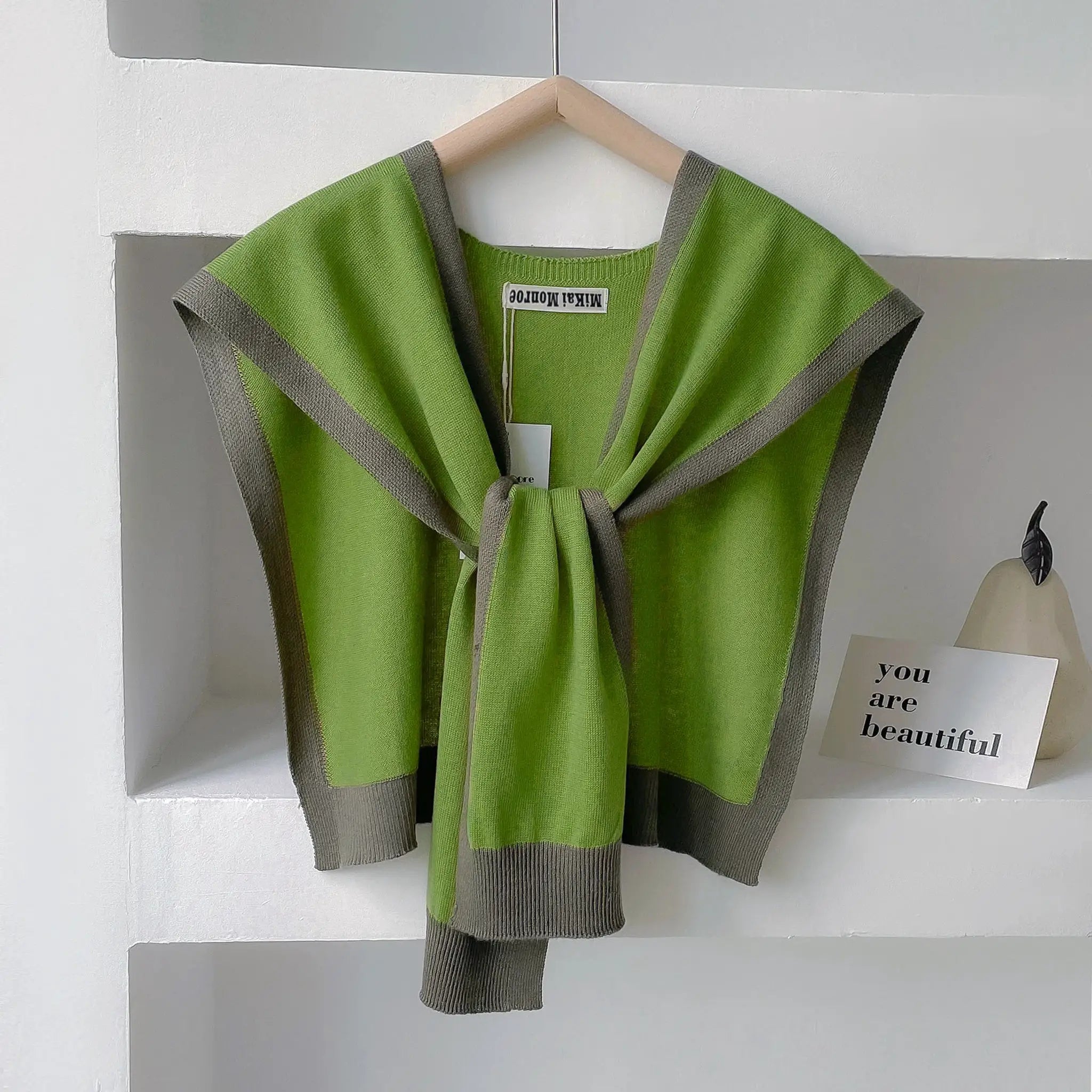 LuxeWeave Spring And Autumn Knitted Shawl Lightweight Comfort For Office Air Conditioned Rooms And Outdoor Wear