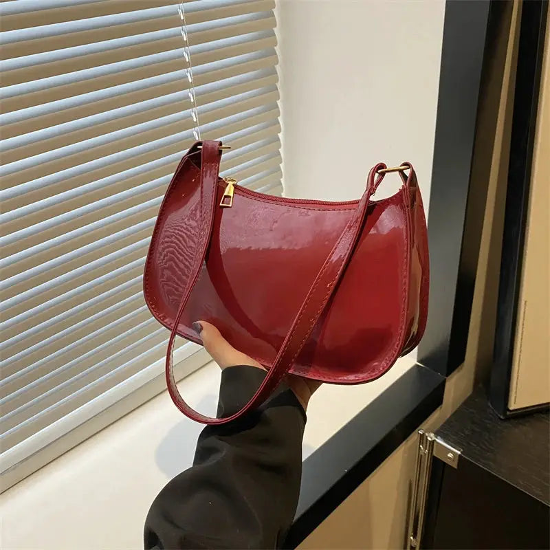 Retro Chic PU Leather Shoulder Underarm Bag With Multi Pocket Interior For Easy Organization