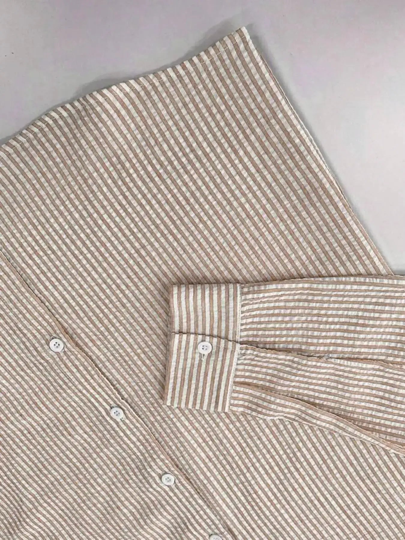 Men's striped long-sleeve shirt in beige and white, loose-fit casual wear
