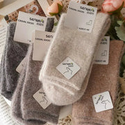 Womens Wool Socks Winter Thermal Tube Socks Thickened With Cashmere Rabbit Hair Black