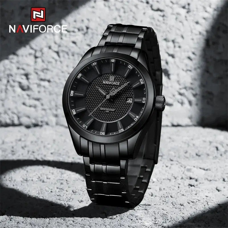 NAVIFORCE men's black stainless steel watch, waterproof quartz with date window and bold bracelet links