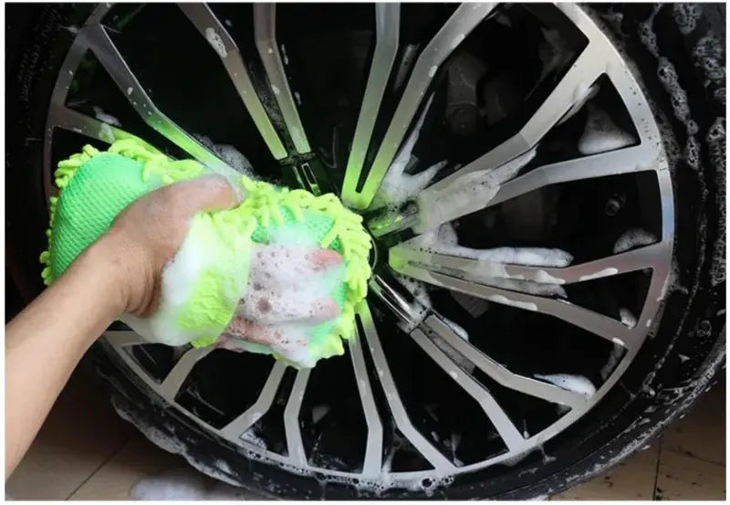 AutoGlow Microfiber Car Washer Sponge Ergonomic Glove Design For Scratch Free Detailing