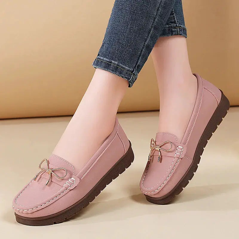 StrideWell Autumn Leather Slip On Flats For Women Comfortable Round Toe Low Heel Travel Work Everyday