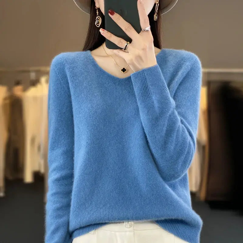 Women's Merino Wool V Neck Pullover Sweater Loose Fit for Autumn and Winter Comfort