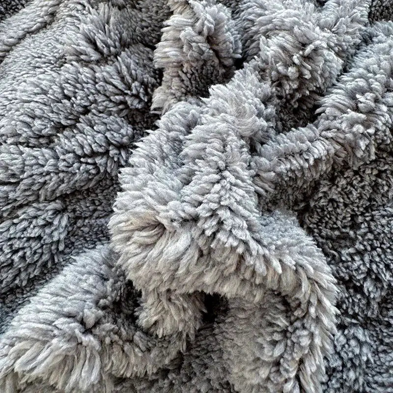Tafuru Milk fleece quilt set duvet cover in gray plush fabric, Simples Market